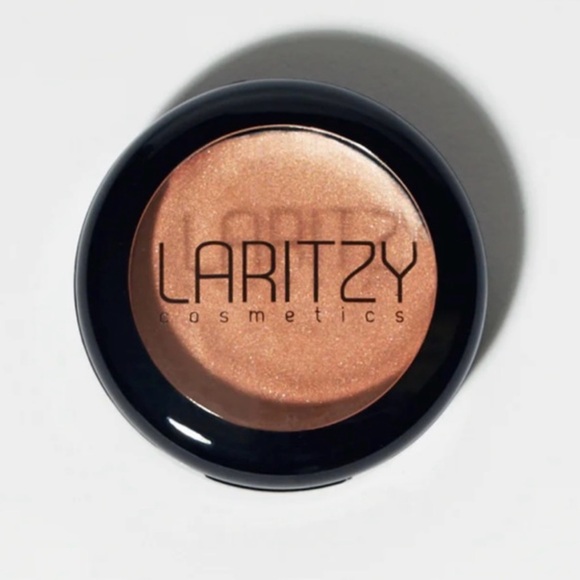Laritzy Cosmetics Virtue true gold Cream Highlighter - Picture 1 of 4
